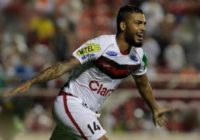 Zagueiro Rodrigo Lobão defenderá o Bangu no Carioca 2019