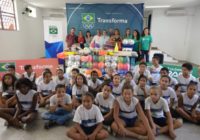 Escola olímpica de Pedra de Guaratiba recebe material esportivo do COB
